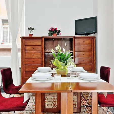Apartment Vittorio Rome